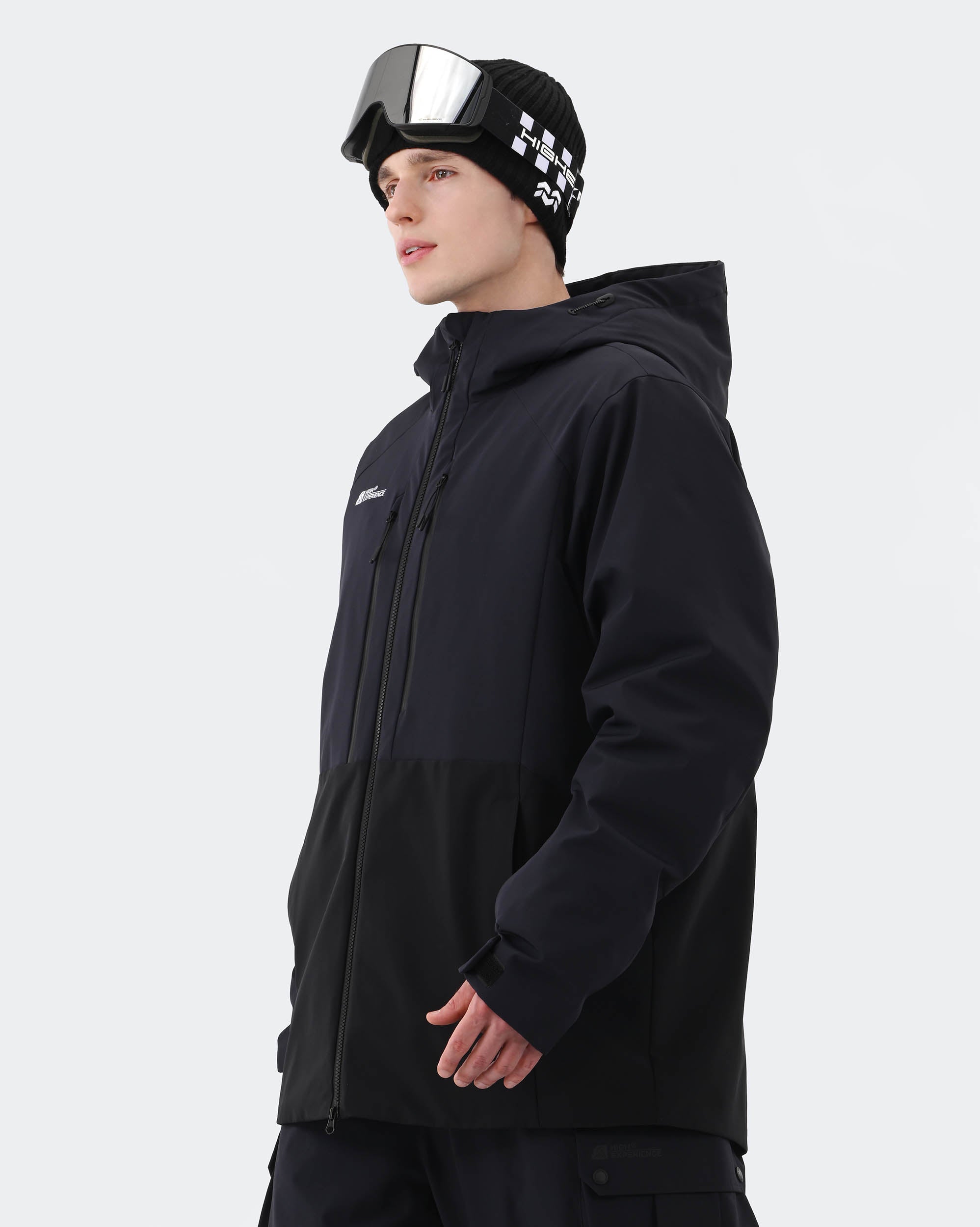 Blue ski jacket goggle pocket and cuff detail – HIGH EXPERIENCE