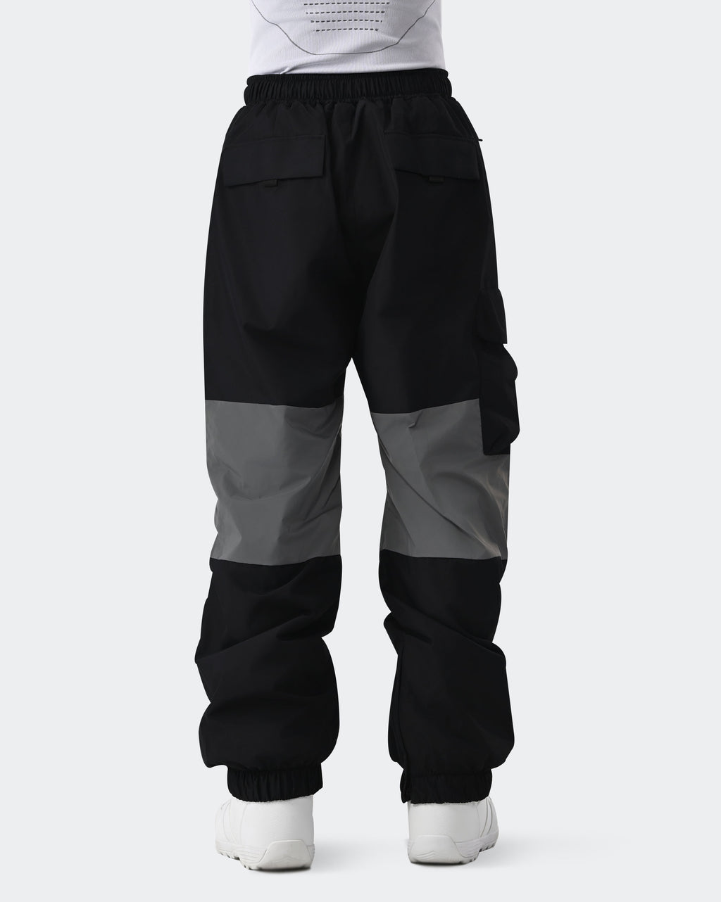 HIGH EXPERIENCE Women's Baggy Ski Pants Black Side View — Waterproof Ski Pants