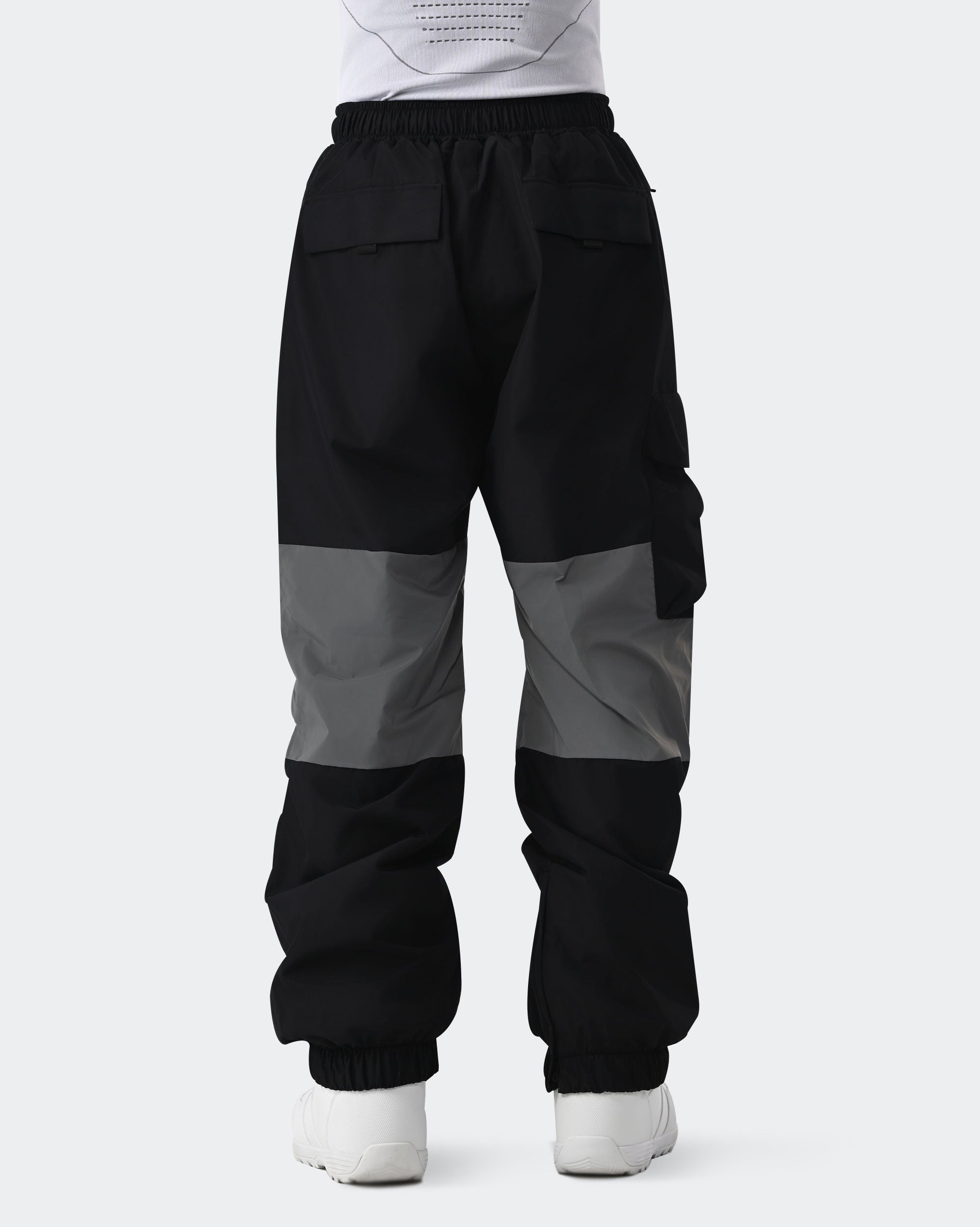HIGH EXPERIENCE Women's Baggy Ski Pants Black Side View — Waterproof Ski Pants
