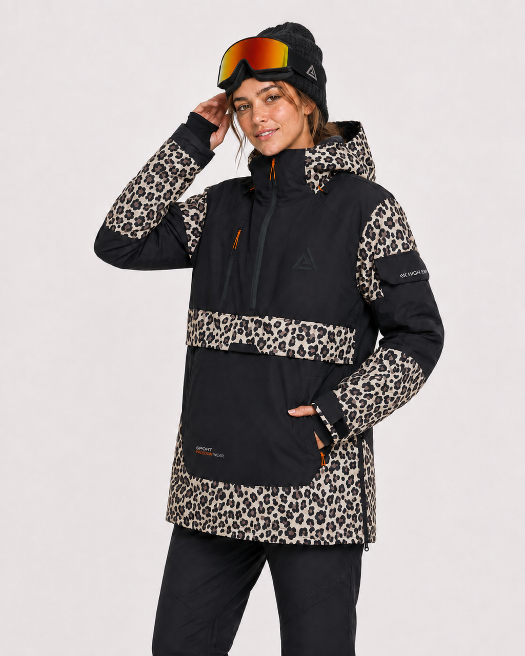 Pullover Ski Hoodie Women