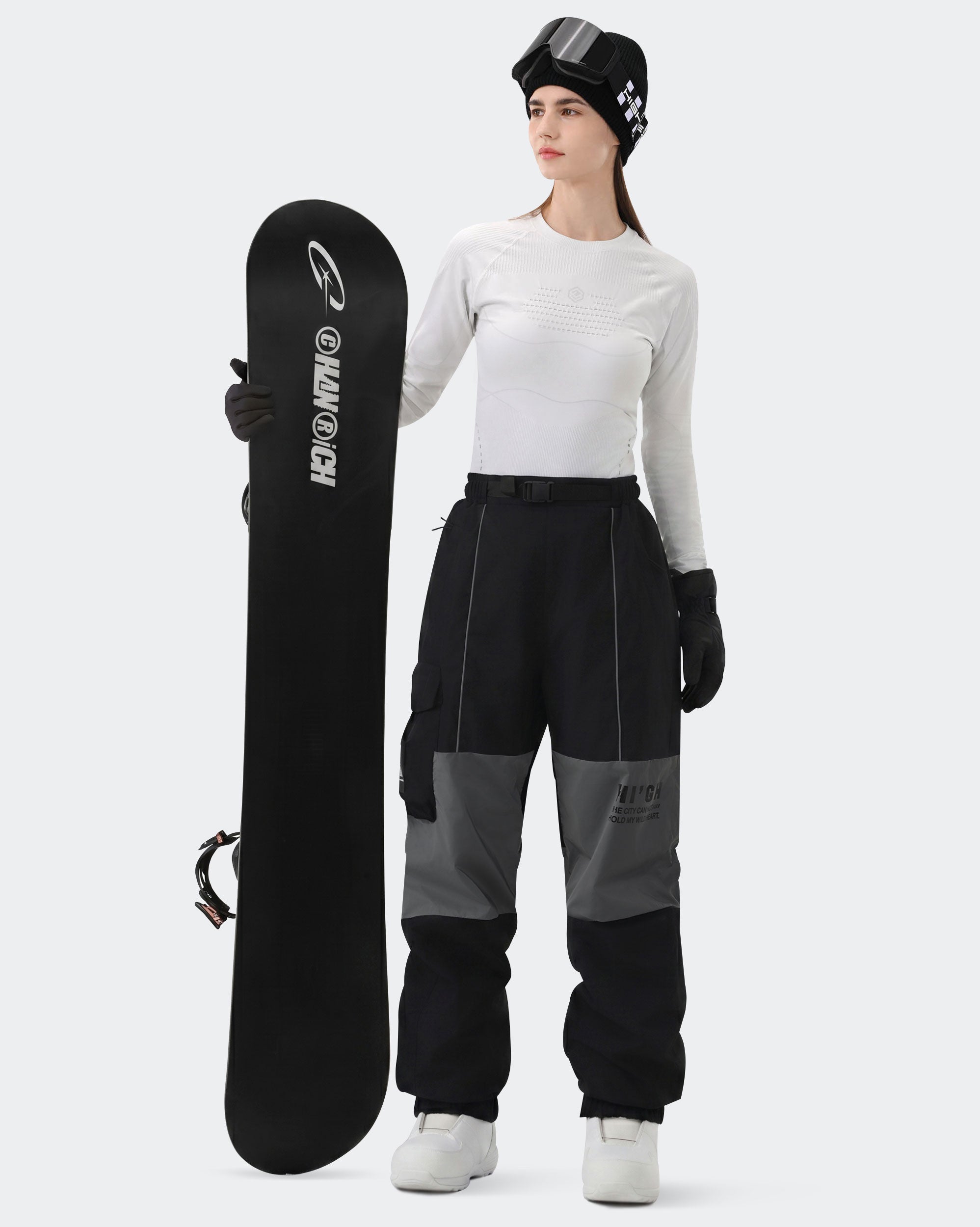 HIGH EXPERIENCE Women's Baggy Ski Pants Black On Model Full Body — Waterproof Ski Pants