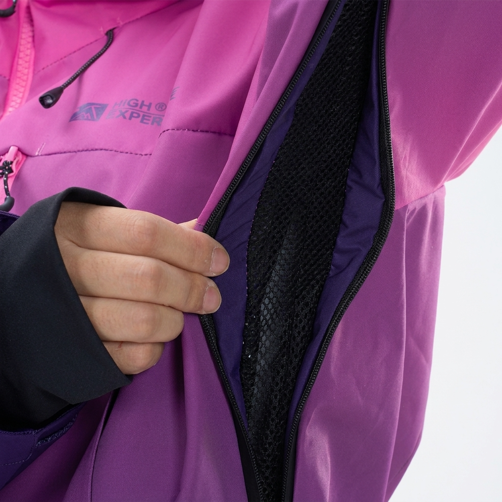 Underarm Zips & Moisture