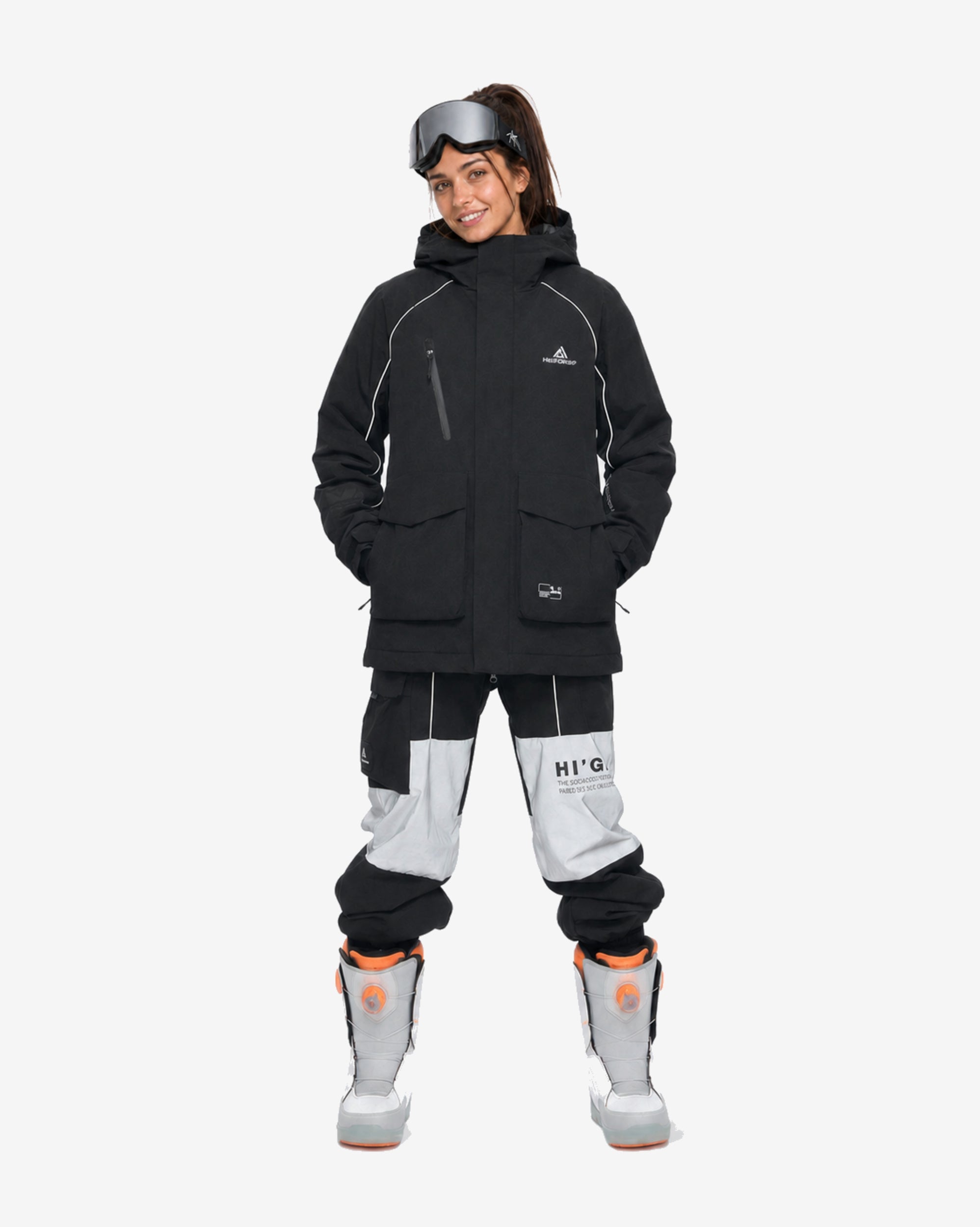 Women's Black baggy ski jacket lifestyle view – HIGH EXPERIENCE