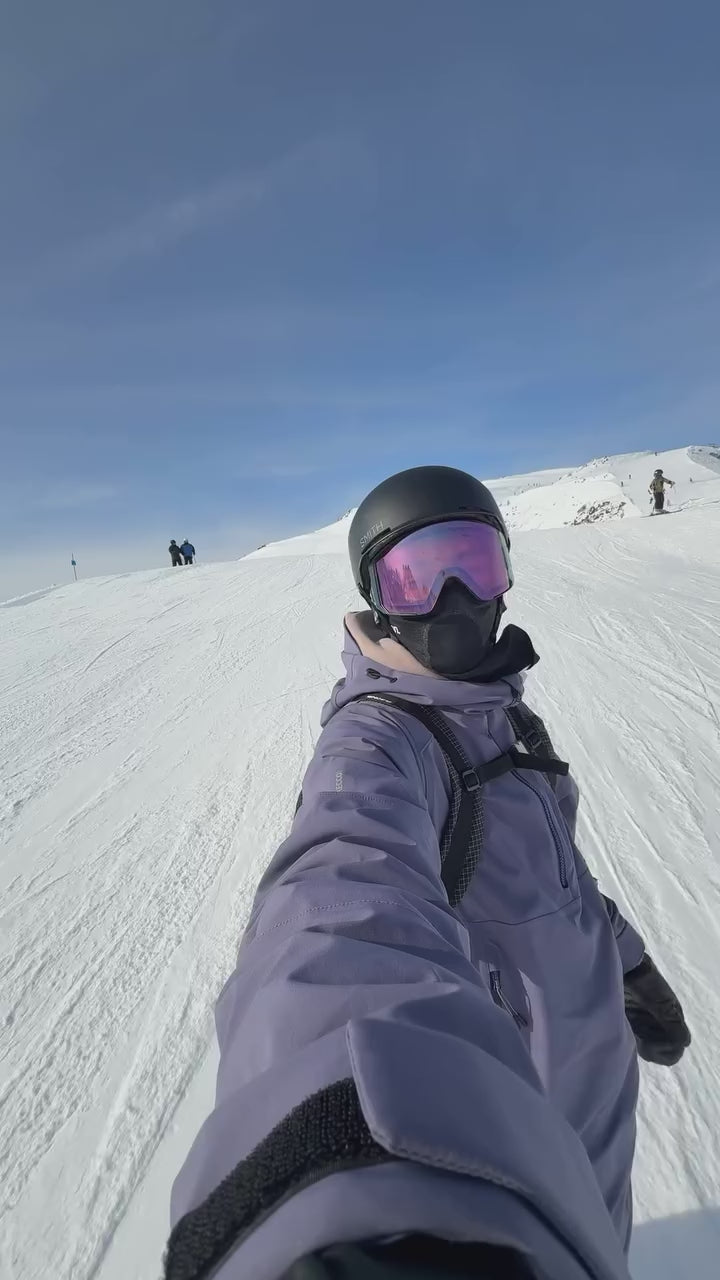 HIGH EXPERIENCE purple ski hoodie on snow